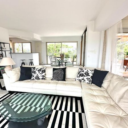 Panoramic Sea View Penthouse With Jacuzzi And 450 Sqm Terrace Leilighet Antibes Eksteriør bilde